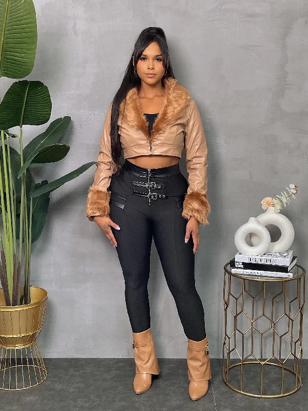 JK3270P-PU Crop Jacket W/Fur Collar